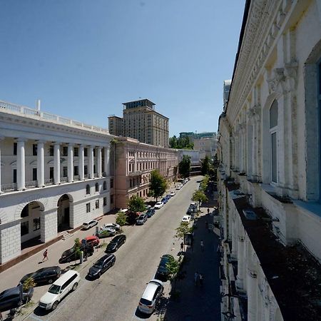 Artol Gorodetskogo Apartment Kiev Buitenkant foto