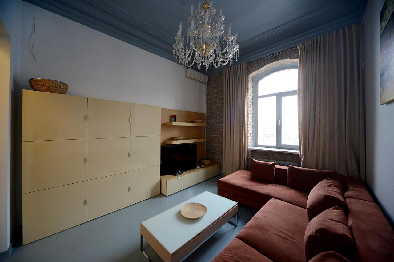 Artol Gorodetskogo Apartment Kiev Buitenkant foto