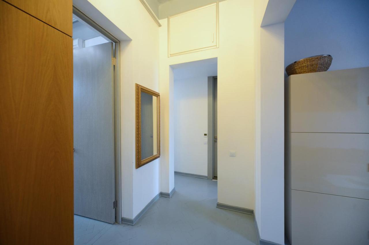 Artol Gorodetskogo Apartment Kiev Buitenkant foto