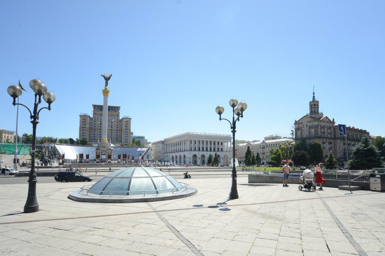 Artol Gorodetskogo Apartment Kiev Buitenkant foto